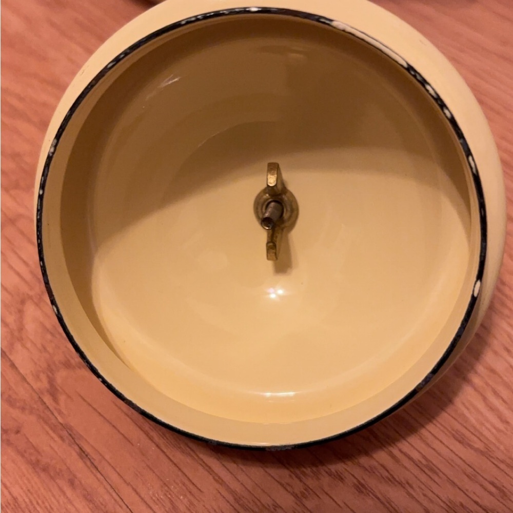 Victoria & Richard MacKenzie Childs Yellow-Gold Tea Set - Picture 13 of 16